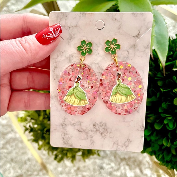 Tiana Acrylic Dangle Earrings - Picture 2 of 4